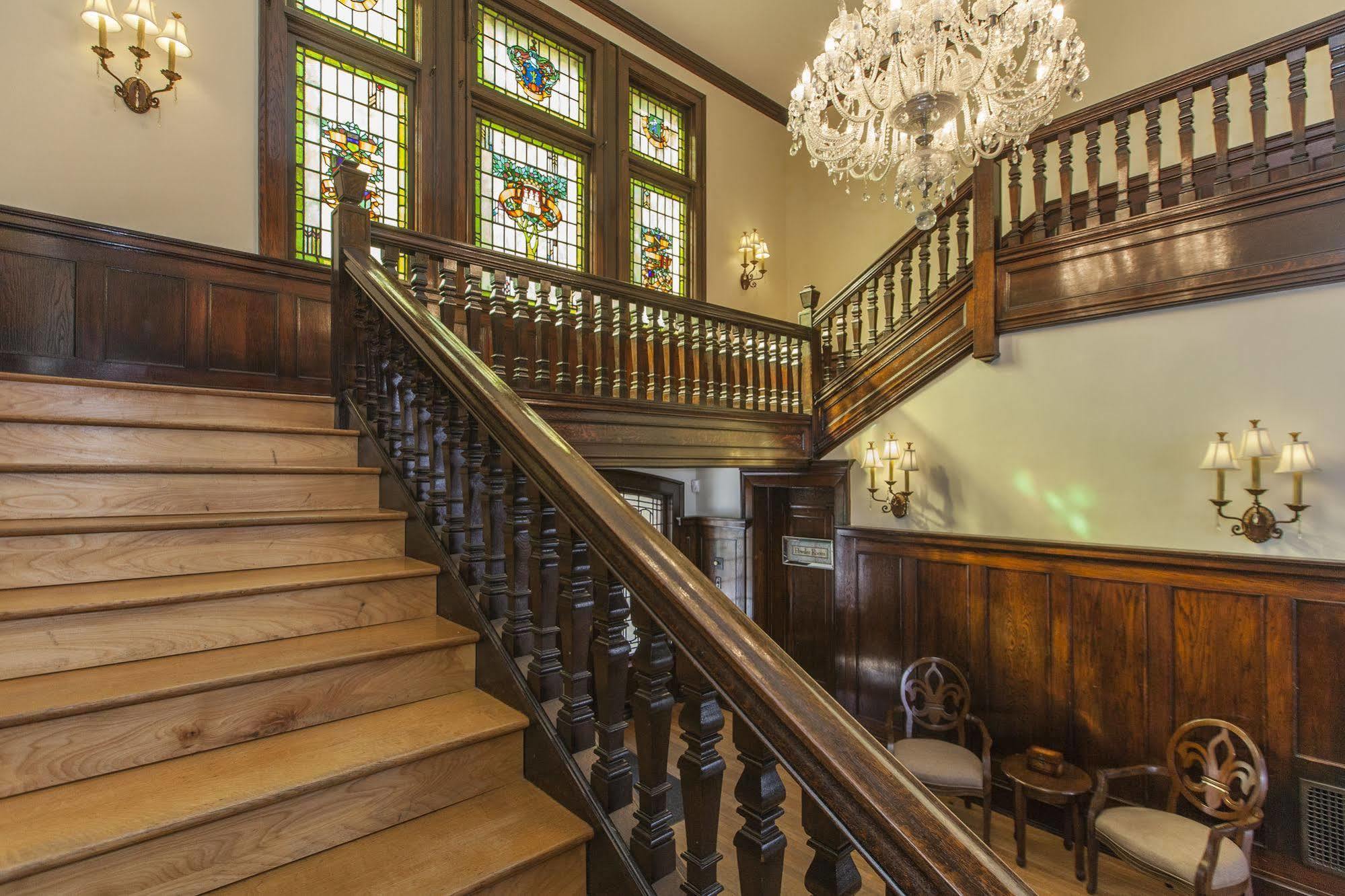 Bed and Breakfast The Mansion At Maple Heights Питтсбург Экстерьер фото